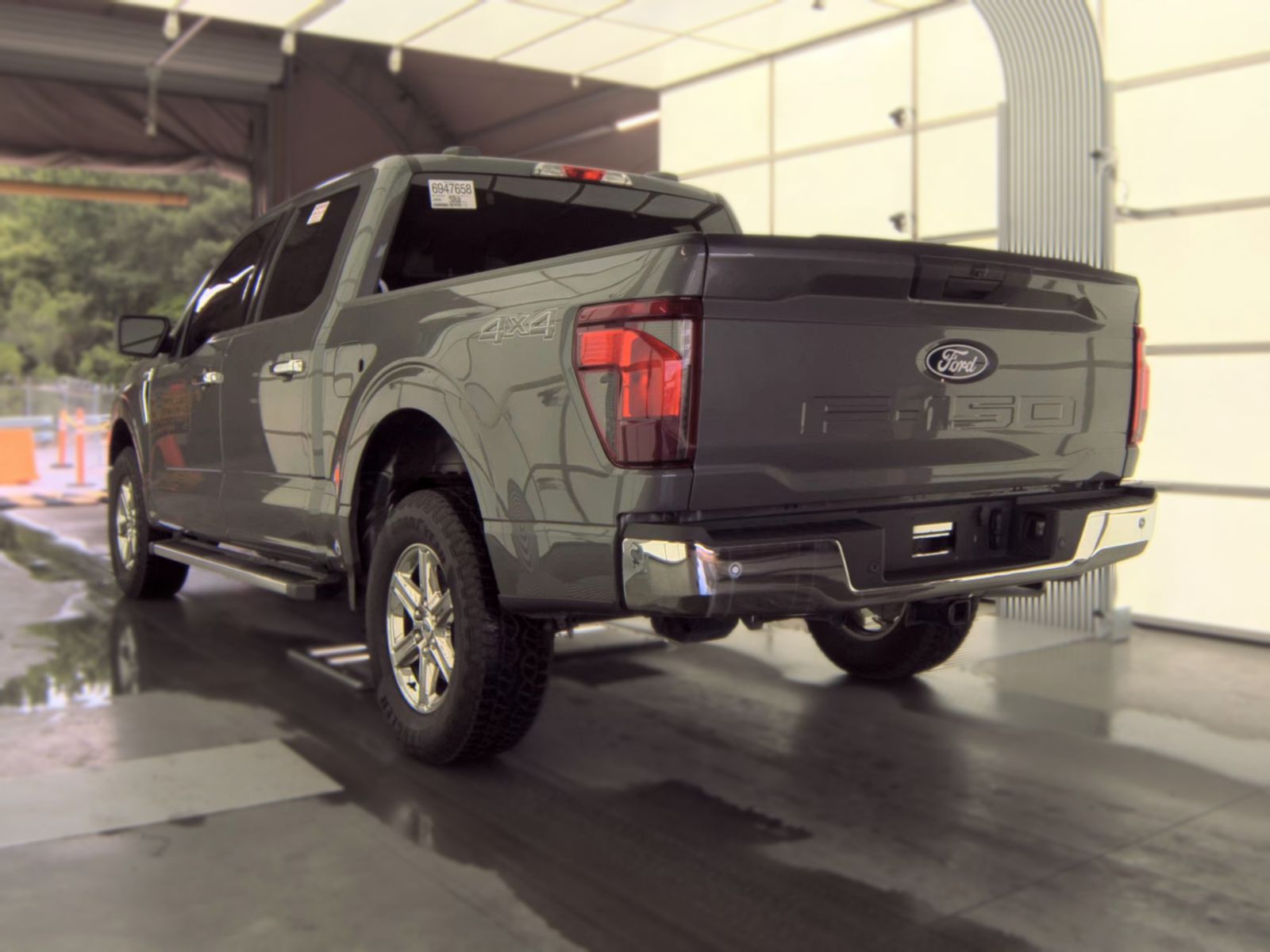 2025 Ford F-150 XLT AWD