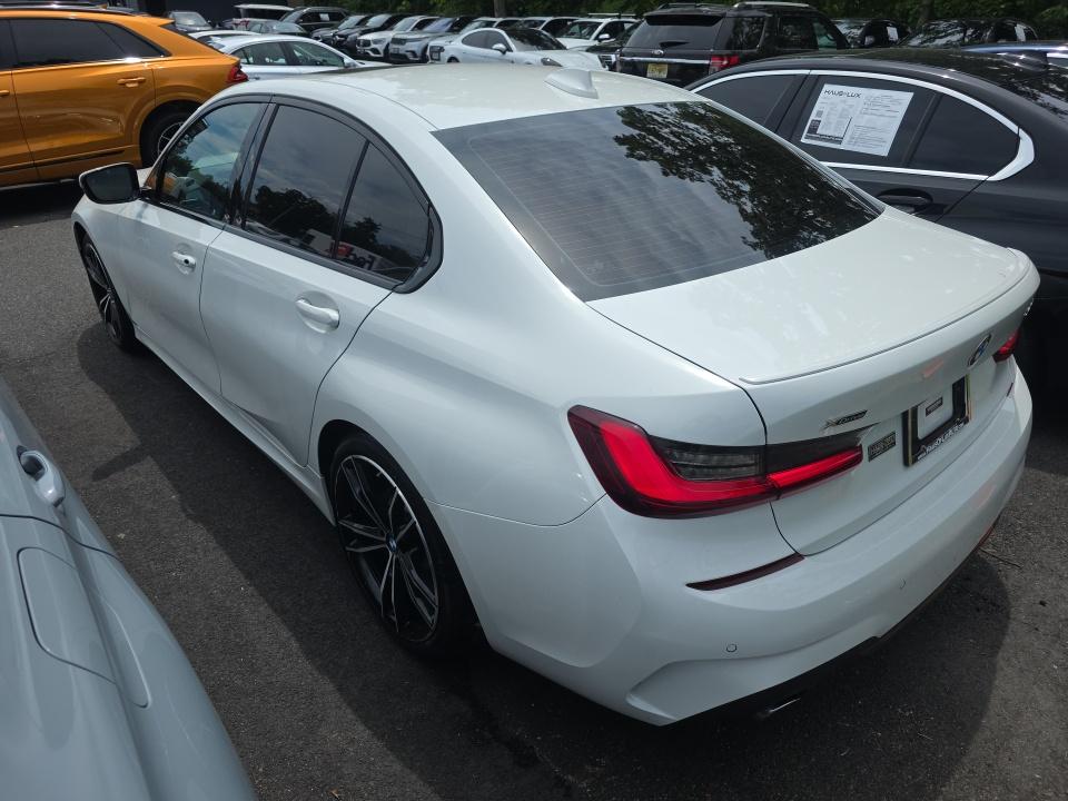 2022 BMW 3 Series 330i xDrive AWD