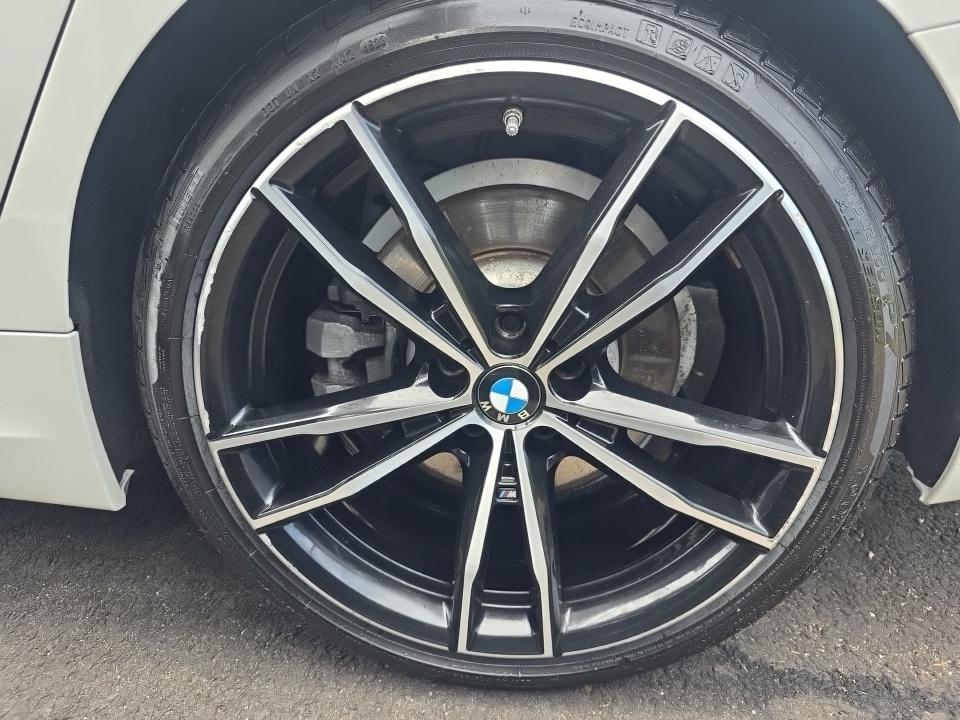 2022 BMW 3 Series 330i xDrive AWD