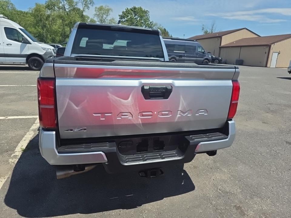 2025 Toyota Tacoma SR5 AWD