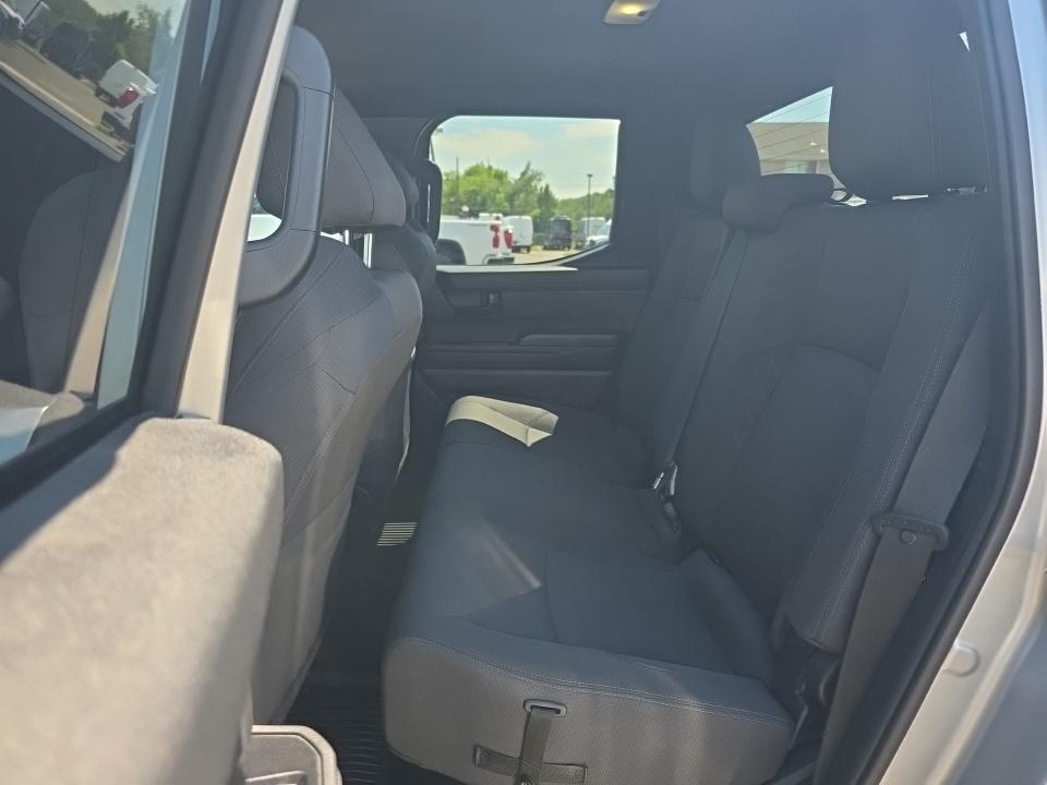 2025 Toyota Tacoma SR5 AWD