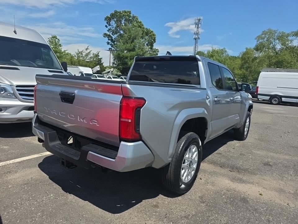 2025 Toyota Tacoma SR5 AWD