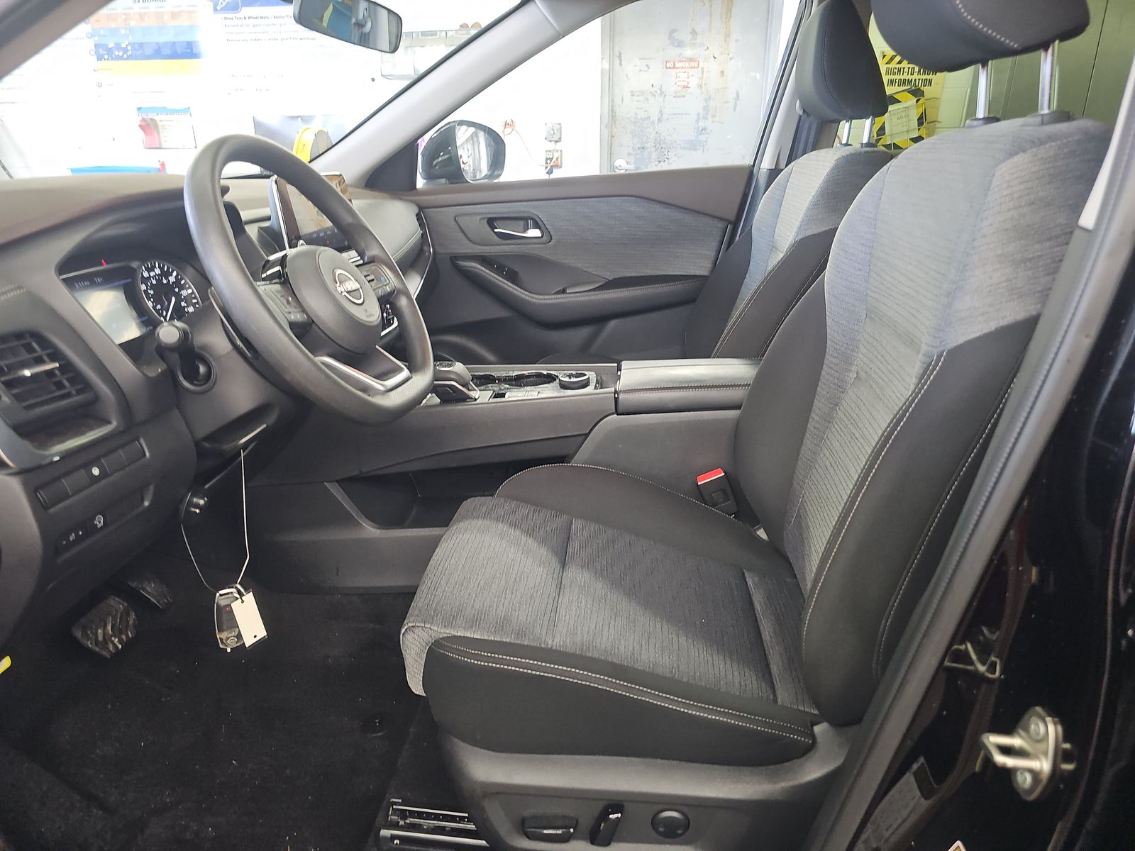 2023 Nissan Rogue SV AWD