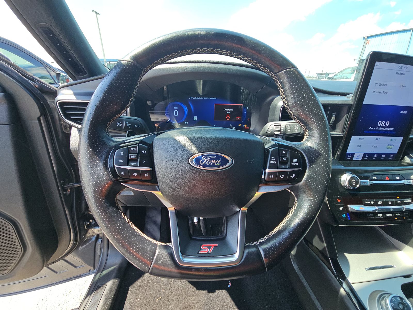 2023 Ford Explorer ST AWD