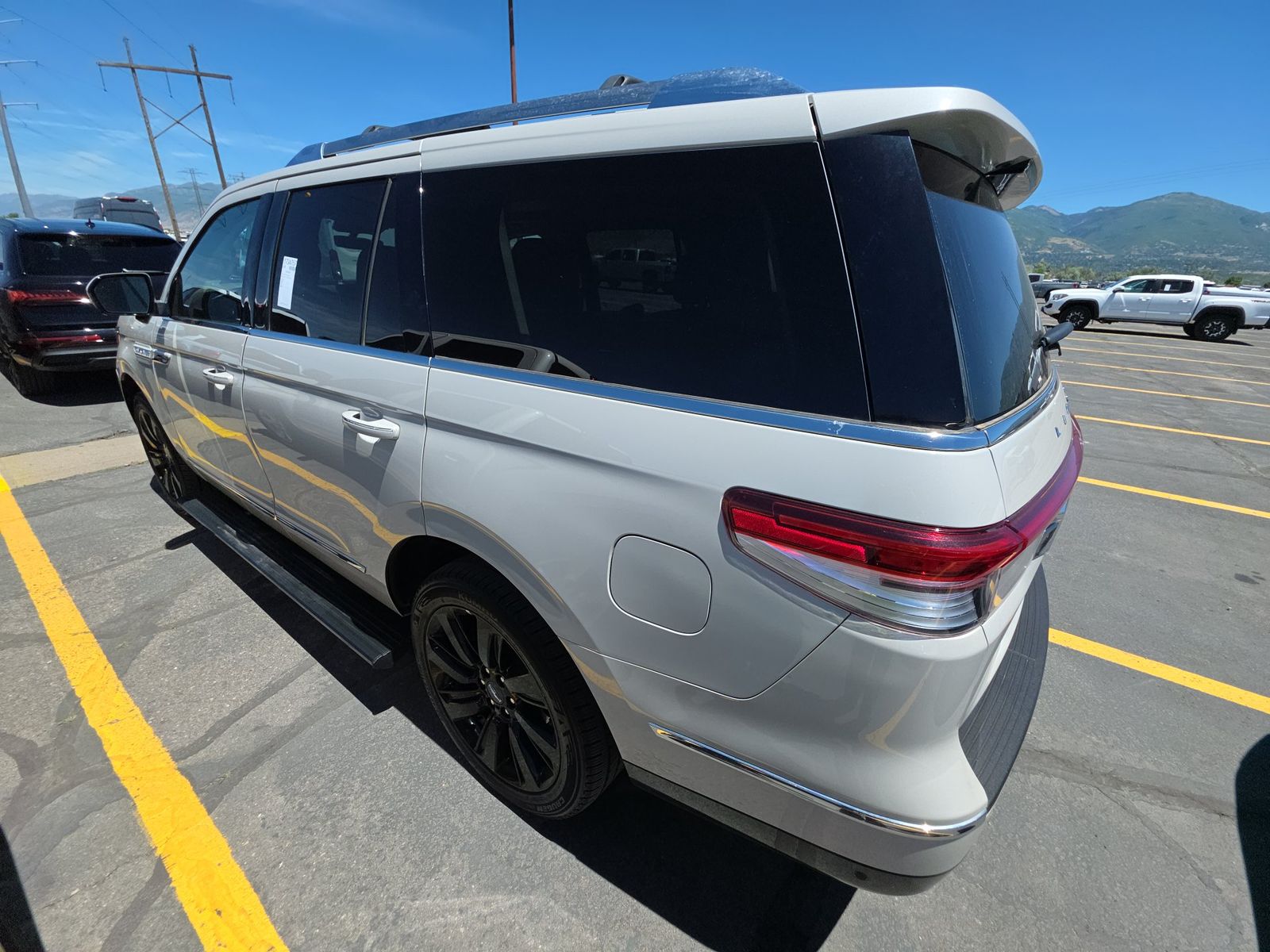 2022 Lincoln Navigator Reserve AWD