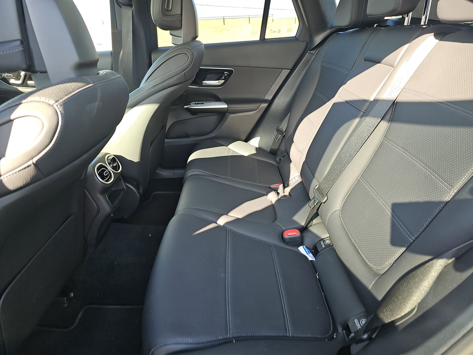2025 Mercedes-Benz GLC GLC 350e AWD