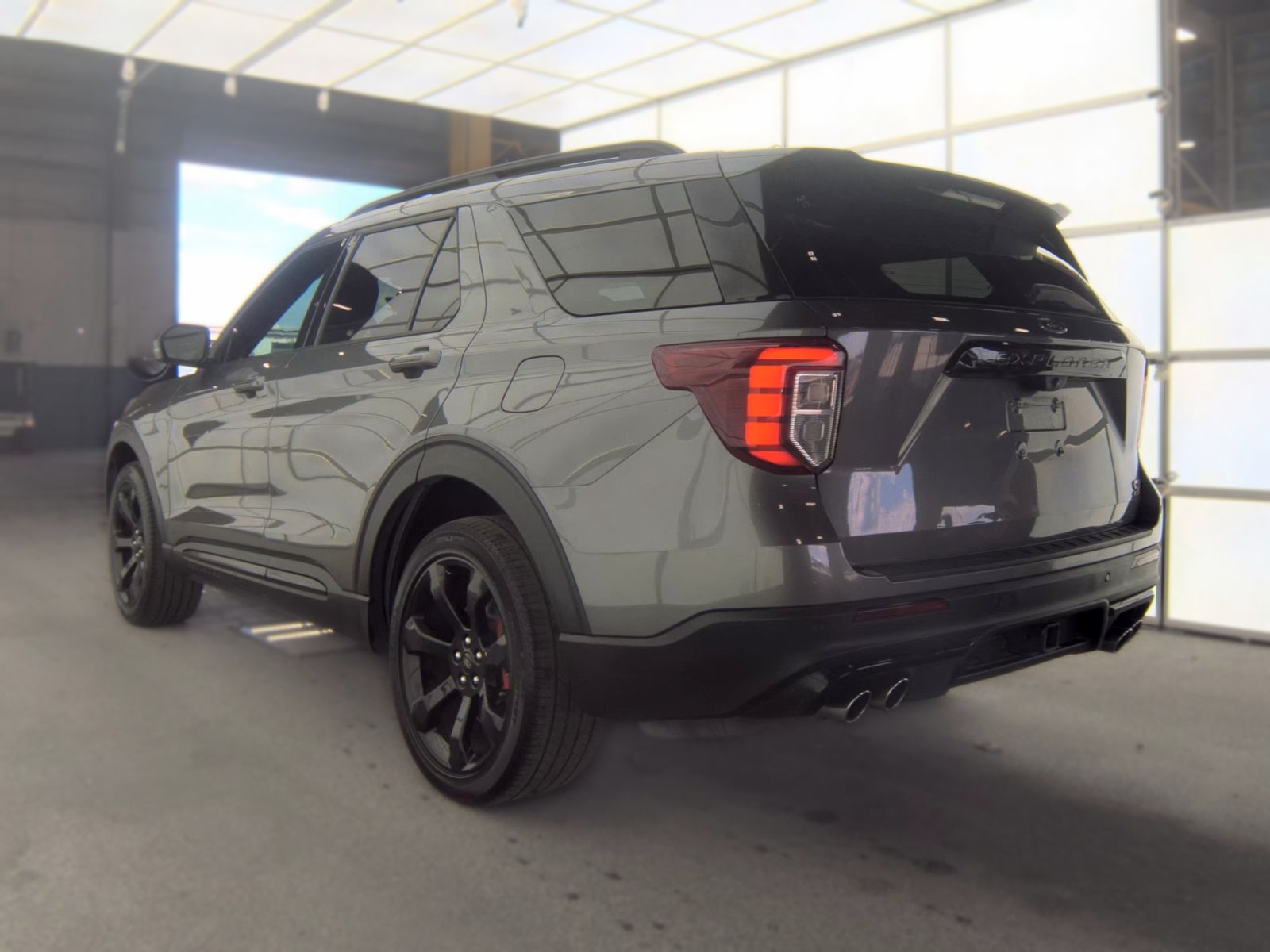 2023 Ford Explorer ST AWD