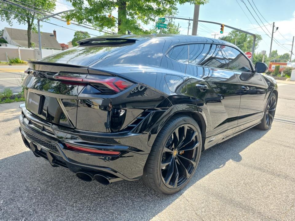 2023 Lamborghini Urus S AWD