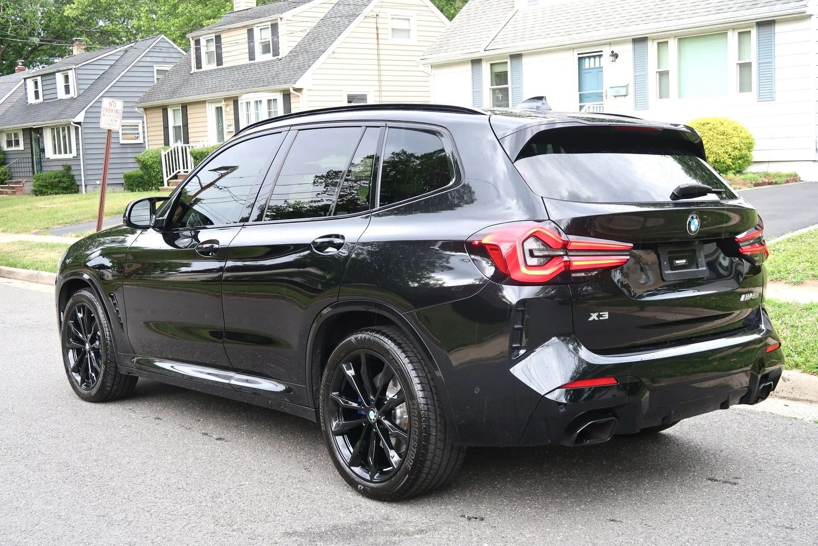 2023 BMW X3 M40i AWD