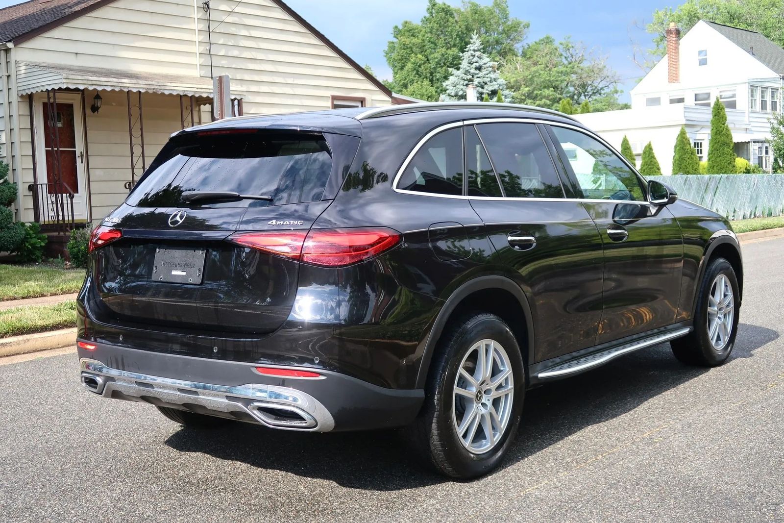 2023 Mercedes-Benz GLC GLC 300 AWD