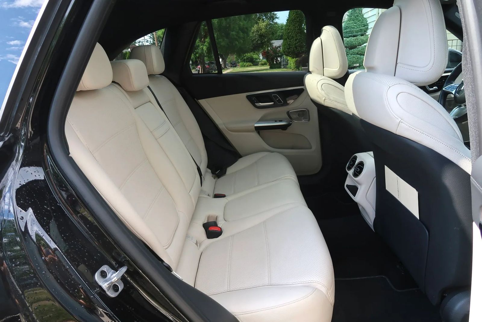 2023 Mercedes-Benz GLC GLC 300 AWD