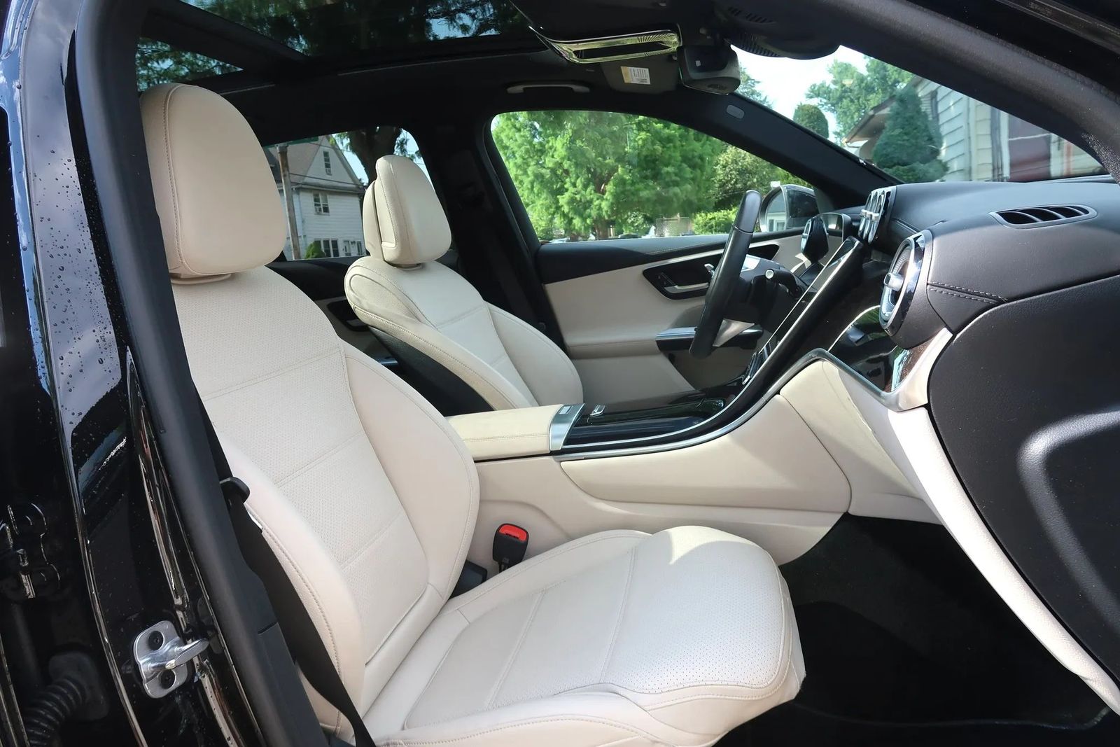 2023 Mercedes-Benz GLC GLC 300 AWD