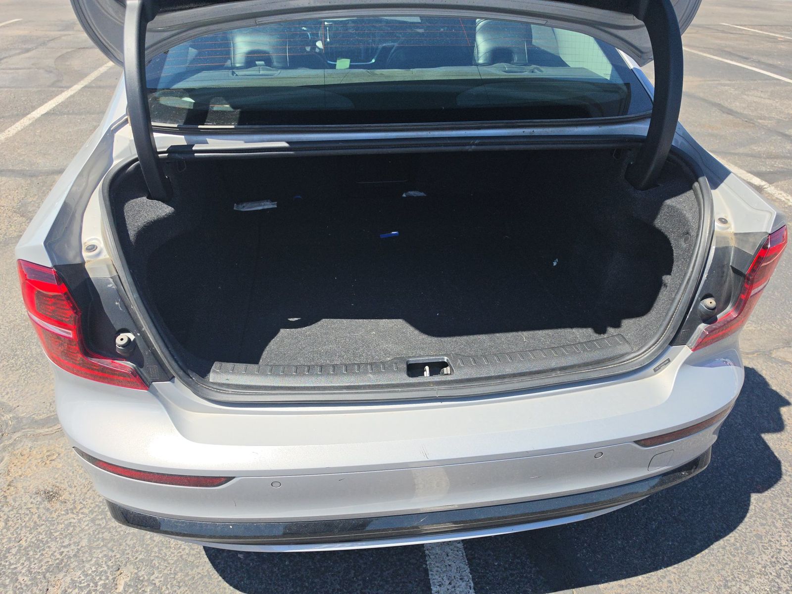 2023 Volvo S60 B5 Core AWD