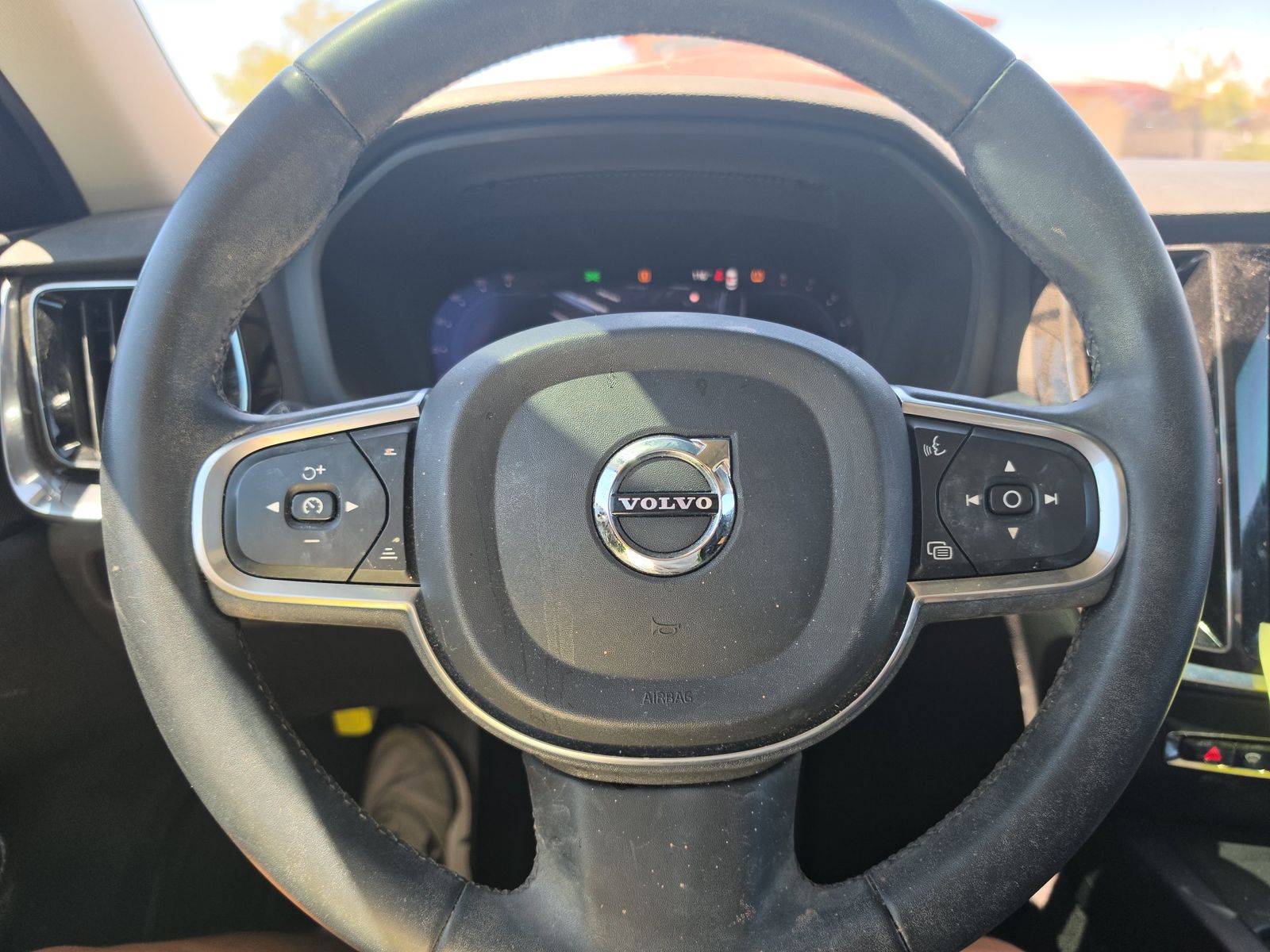 2023 Volvo S60 B5 Core AWD