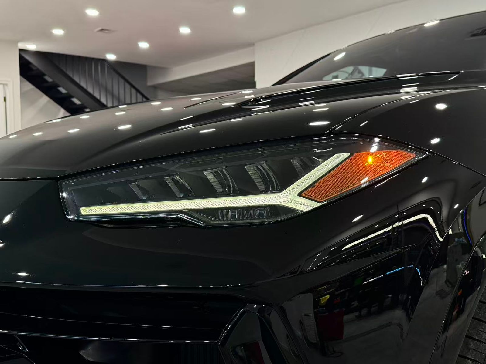 2023 Lamborghini Urus S AWD