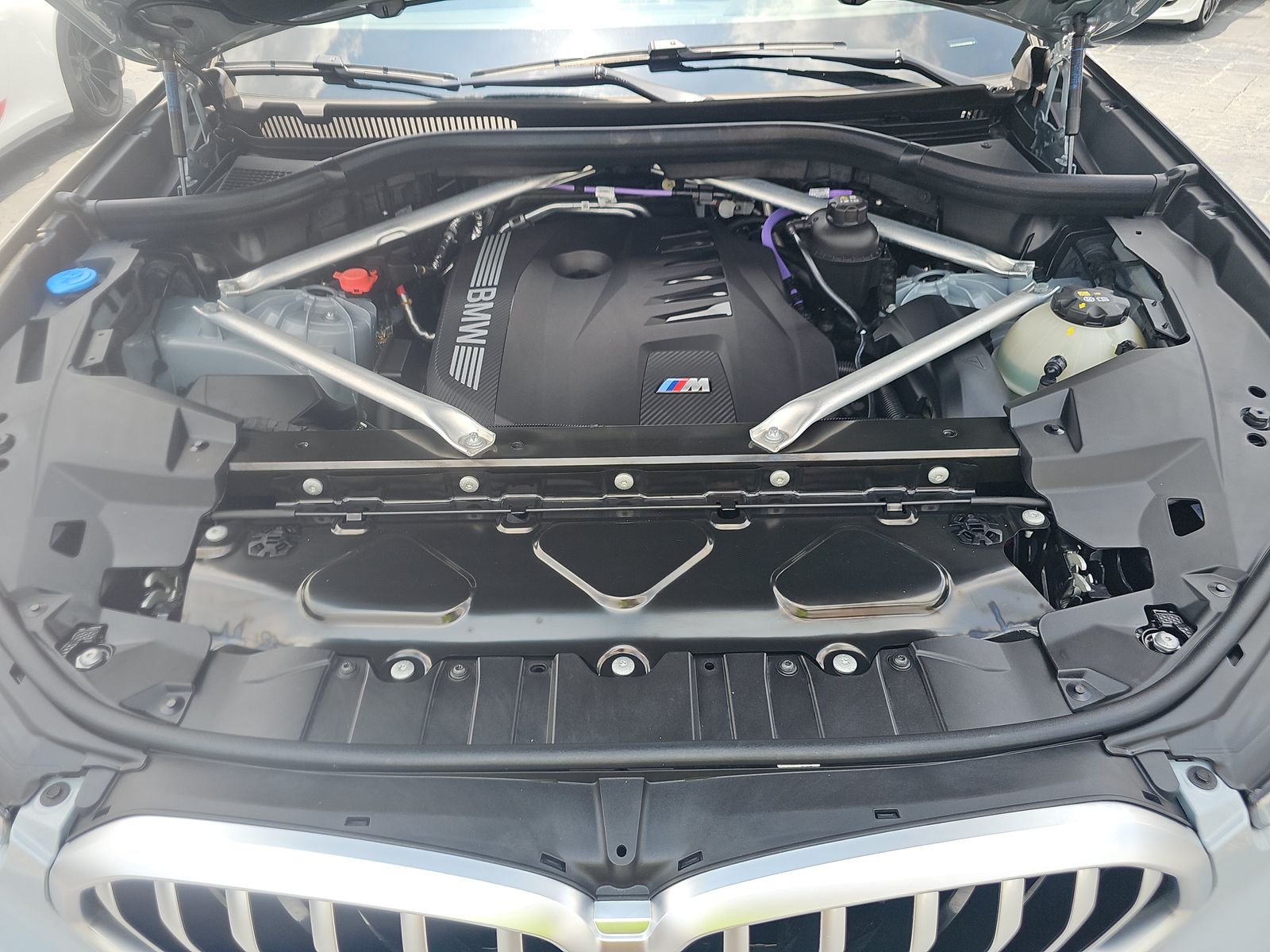 2025 BMW X6 xDrive40i AWD