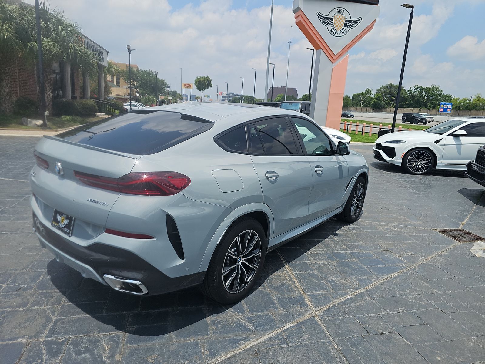 2025 BMW X6 xDrive40i AWD