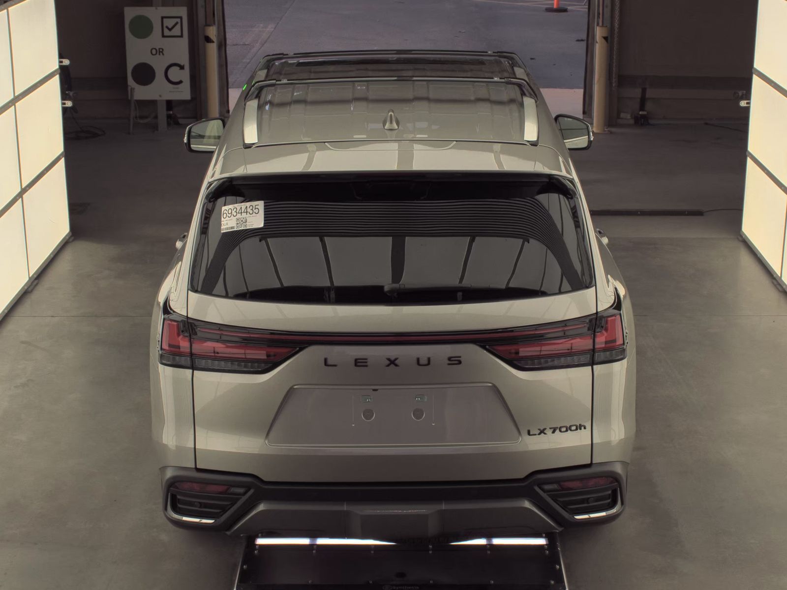 2026 Lexus LX LX 700h Luxury AWD
