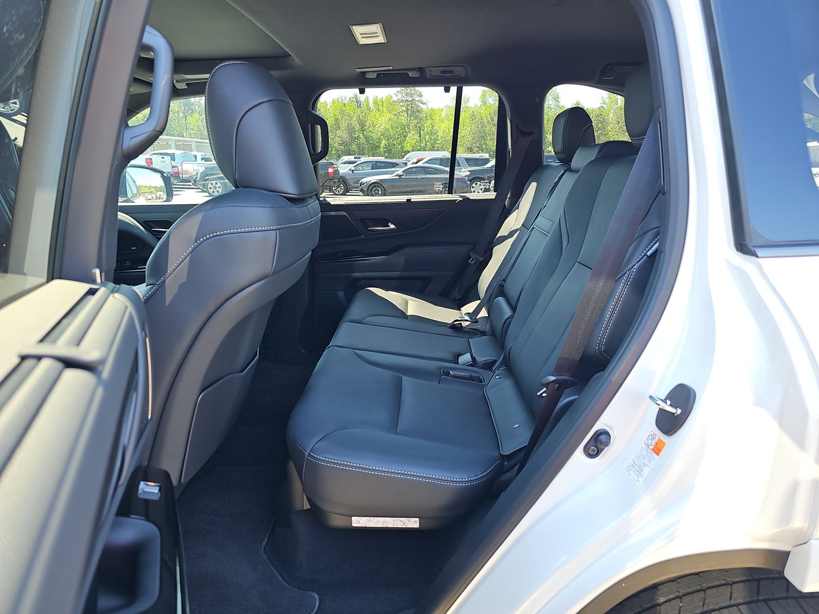 2025 Lexus LX LX 700h Luxury AWD