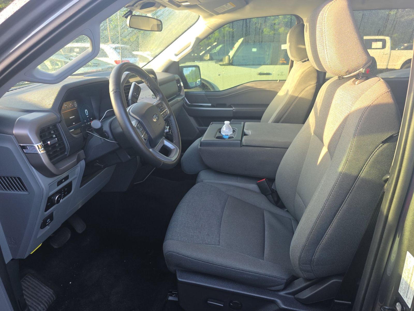 2025 Ford F-150 XLT AWD