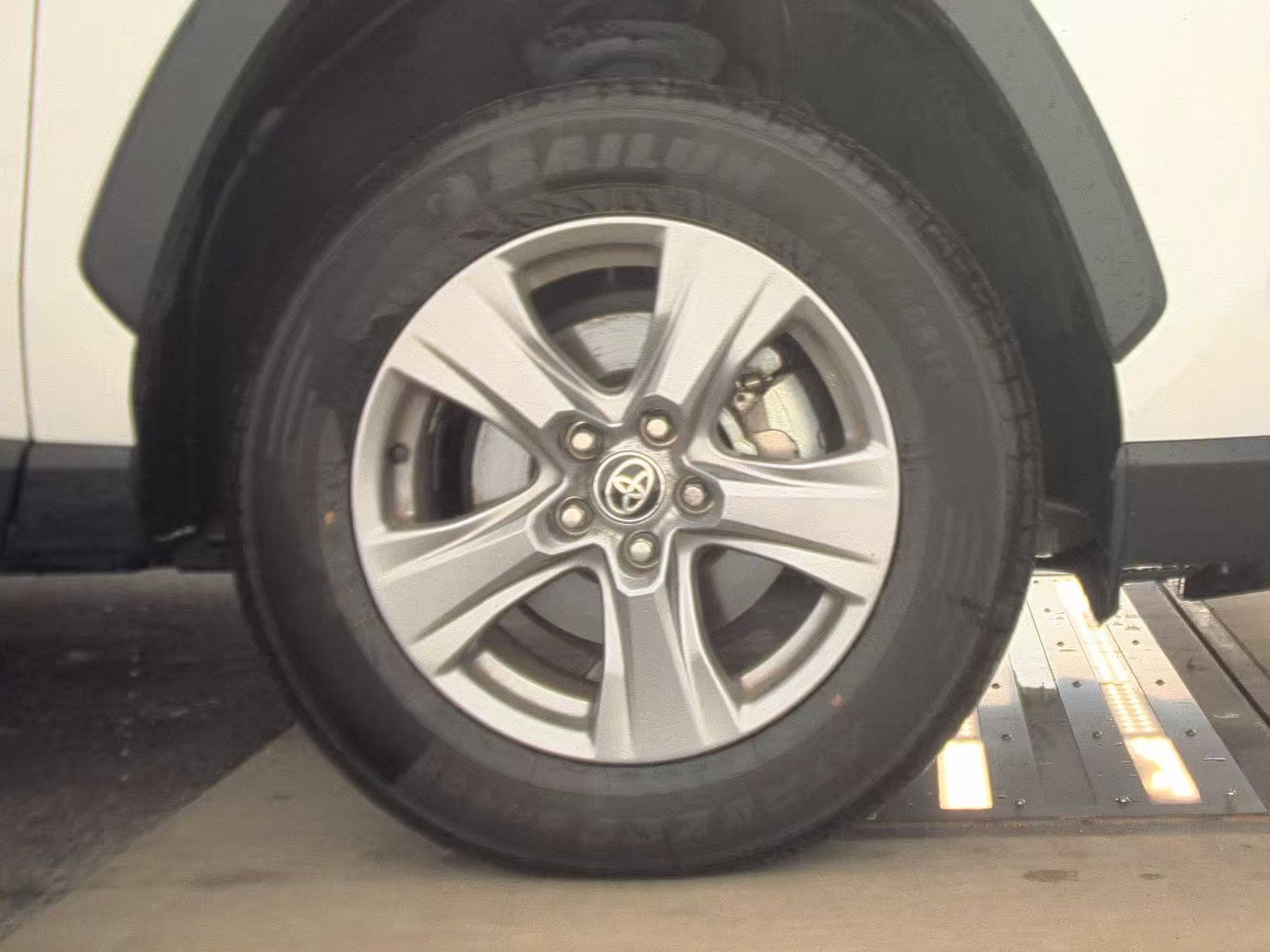 2025 Toyota RAV4 XLE FWD