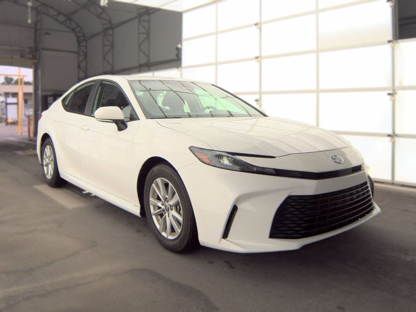 2025 Toyota Camry LE FWD