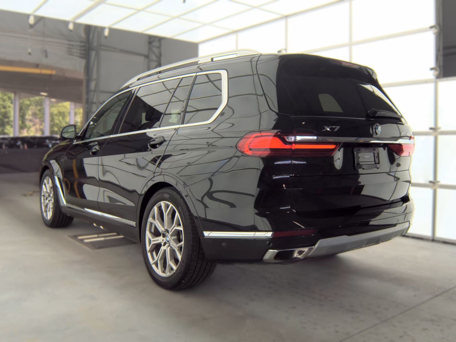 2022 BMW X7 xDrive40i AWD