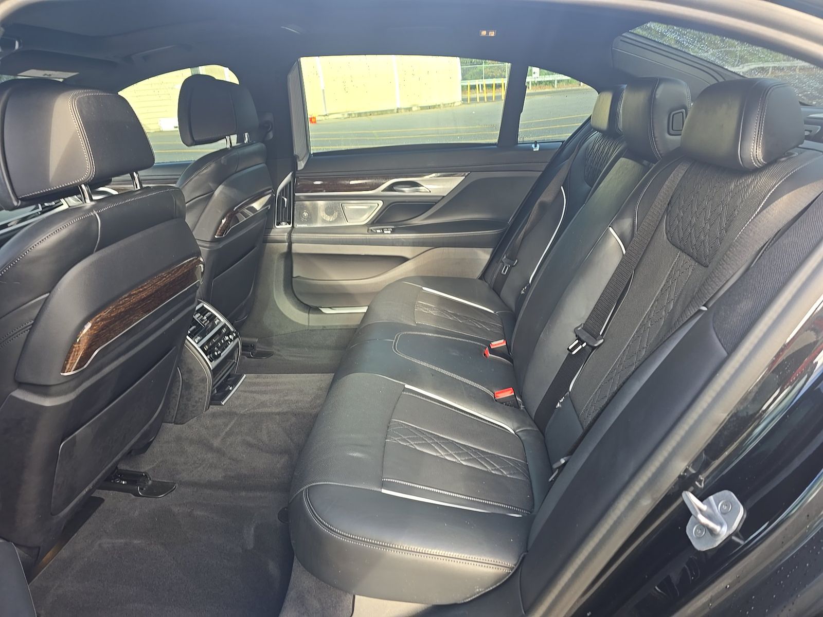 2021 BMW 7 Series 750i xDrive AWD