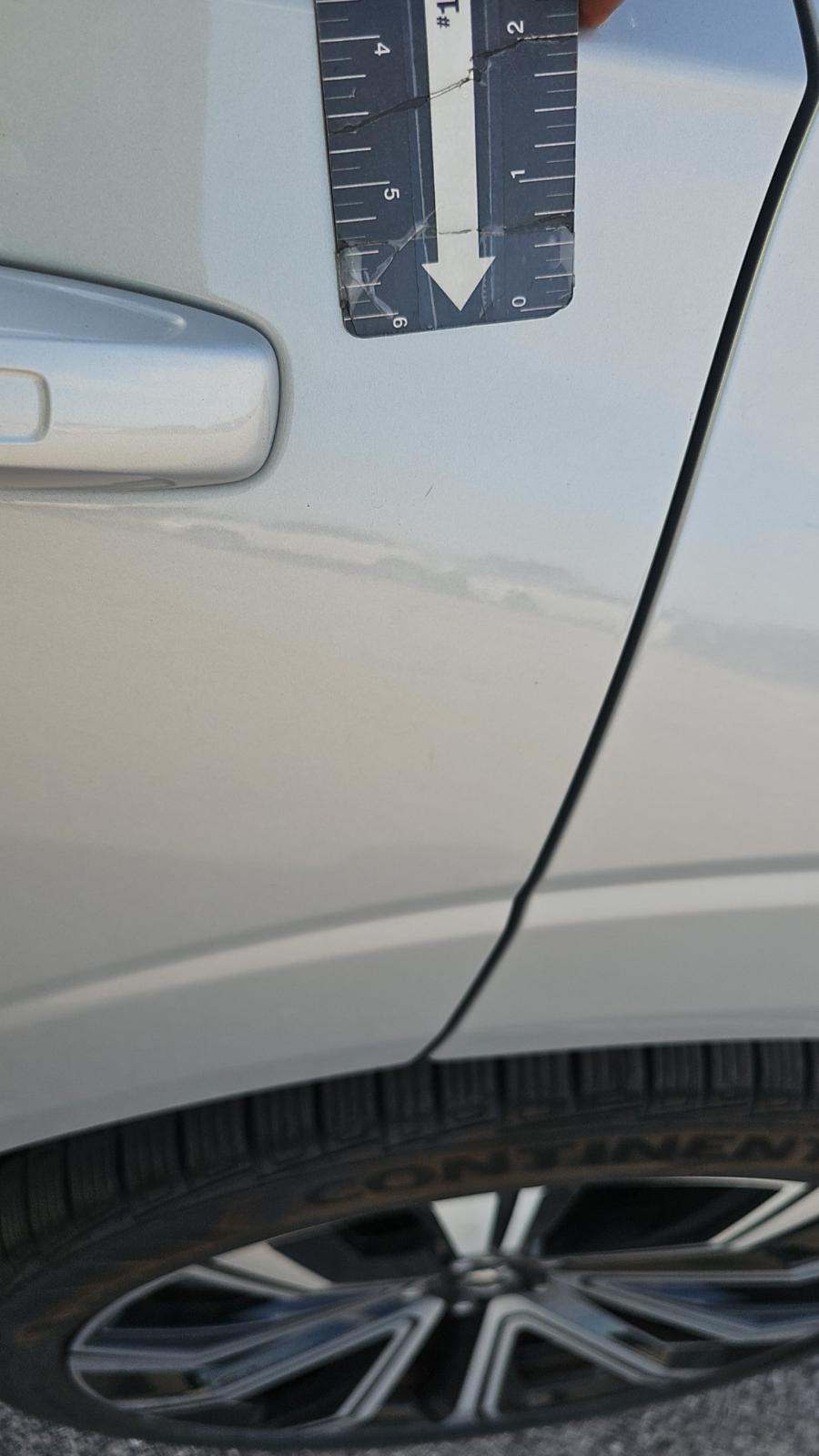 2023 Volvo XC60 B5 Ultimate FWD