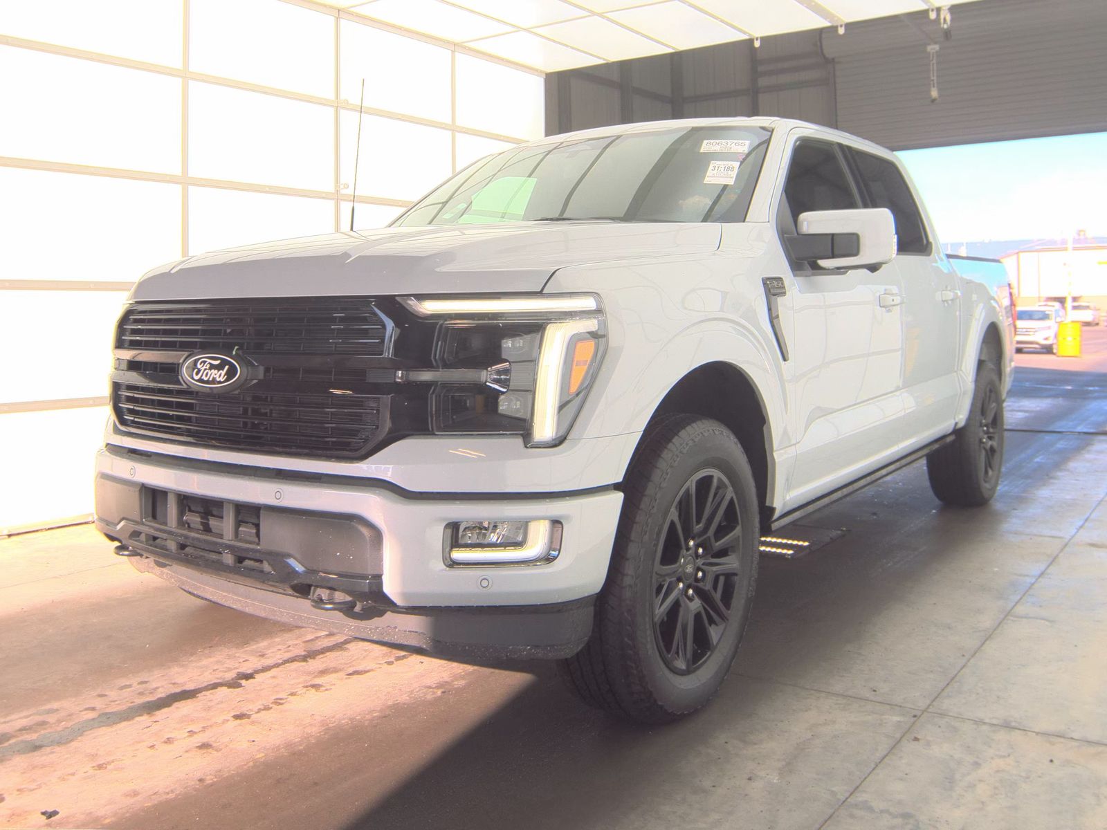 2025 Ford F-150 Platinum AWD