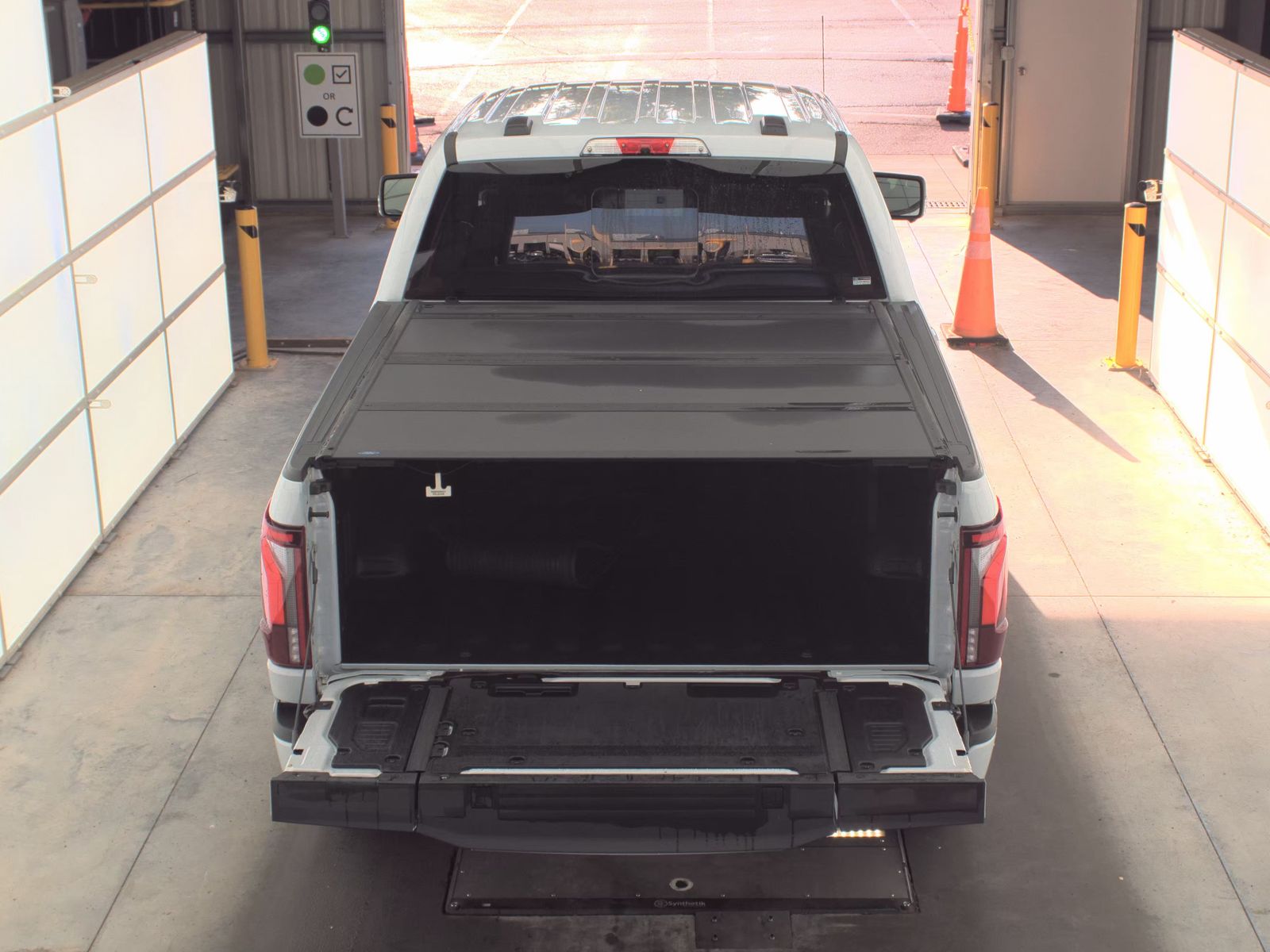 2025 Ford F-150 Platinum AWD