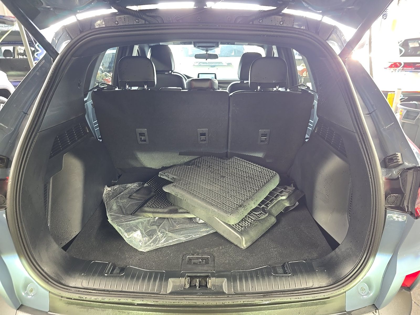 2025 Ford Escape Hybrid ST-Line Select AWD