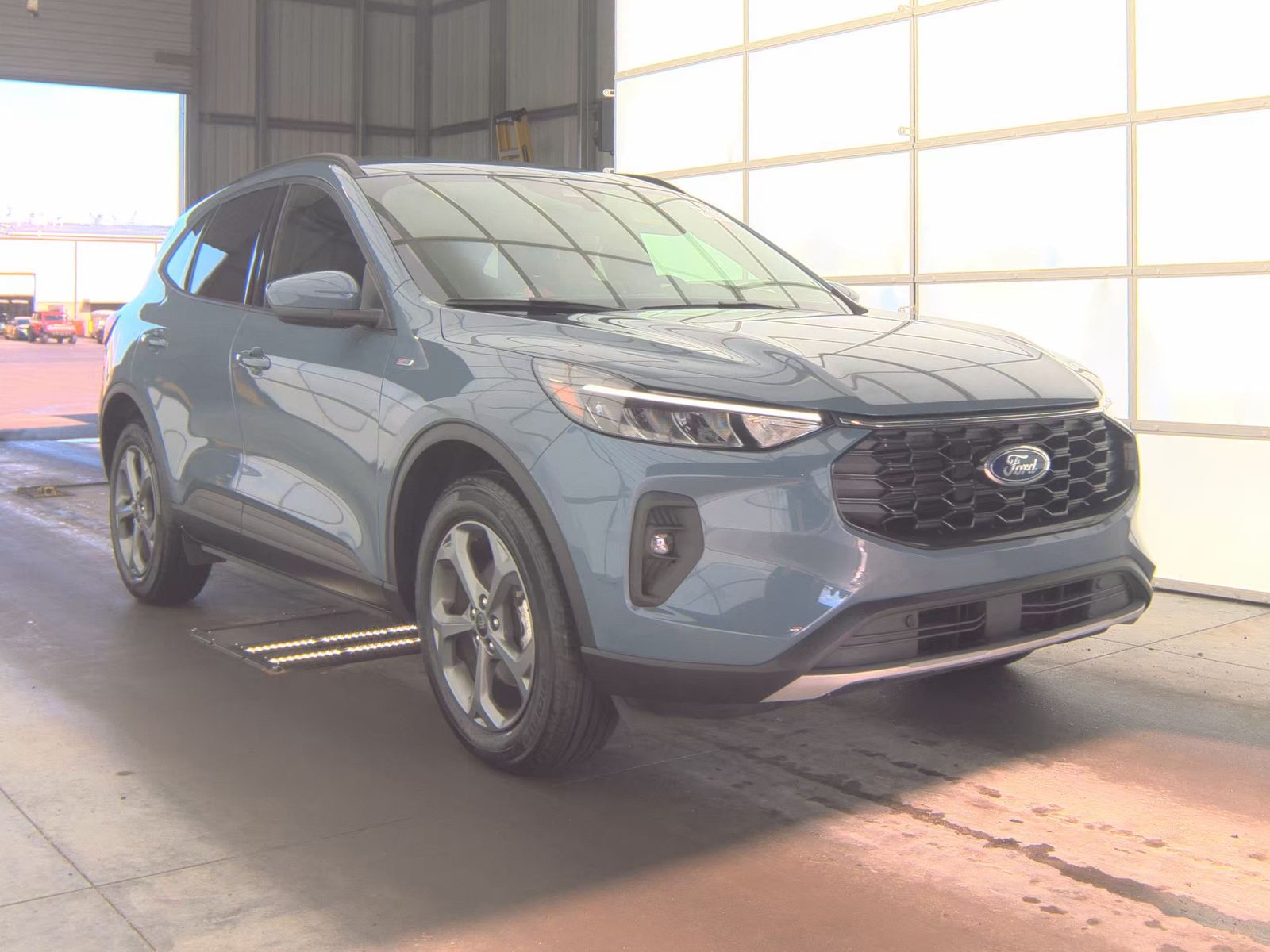2025 Ford Escape Hybrid ST-Line Select AWD