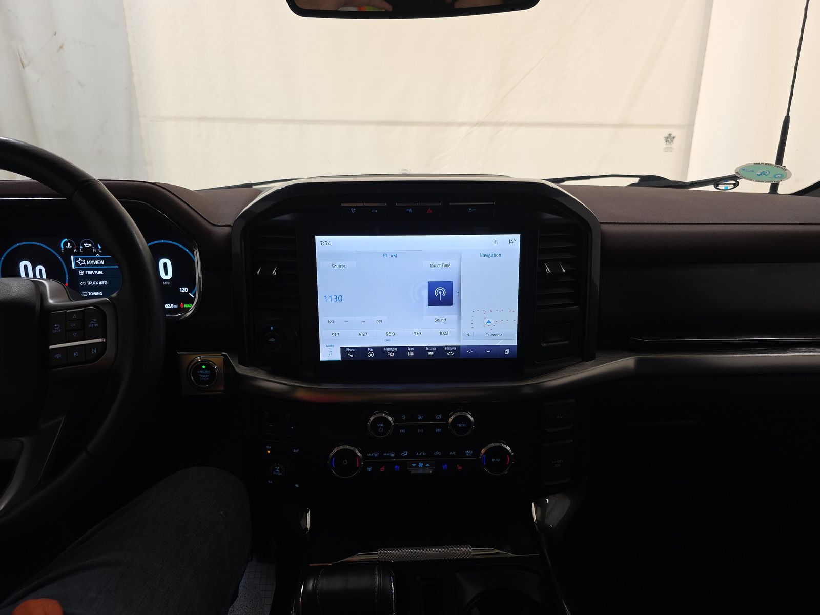 2022 Ford F-150 Hybrid Lariat AWD