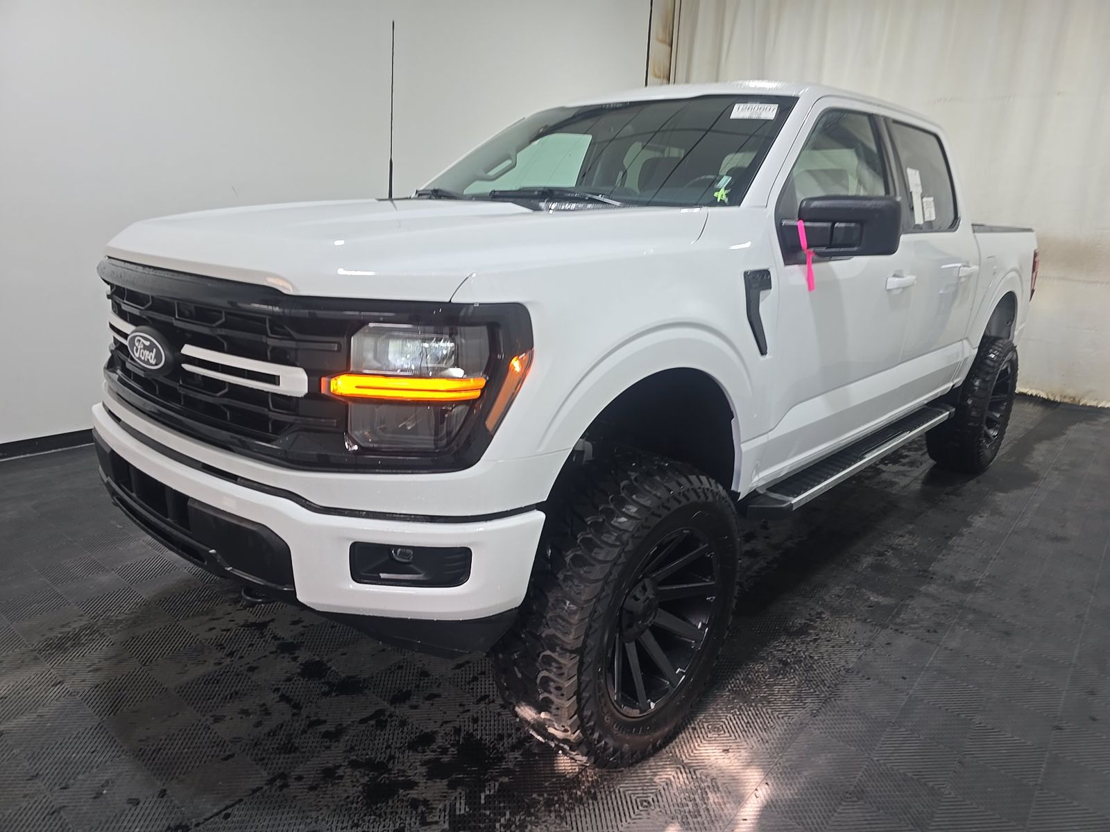 2025 Ford F-150 XLT AWD