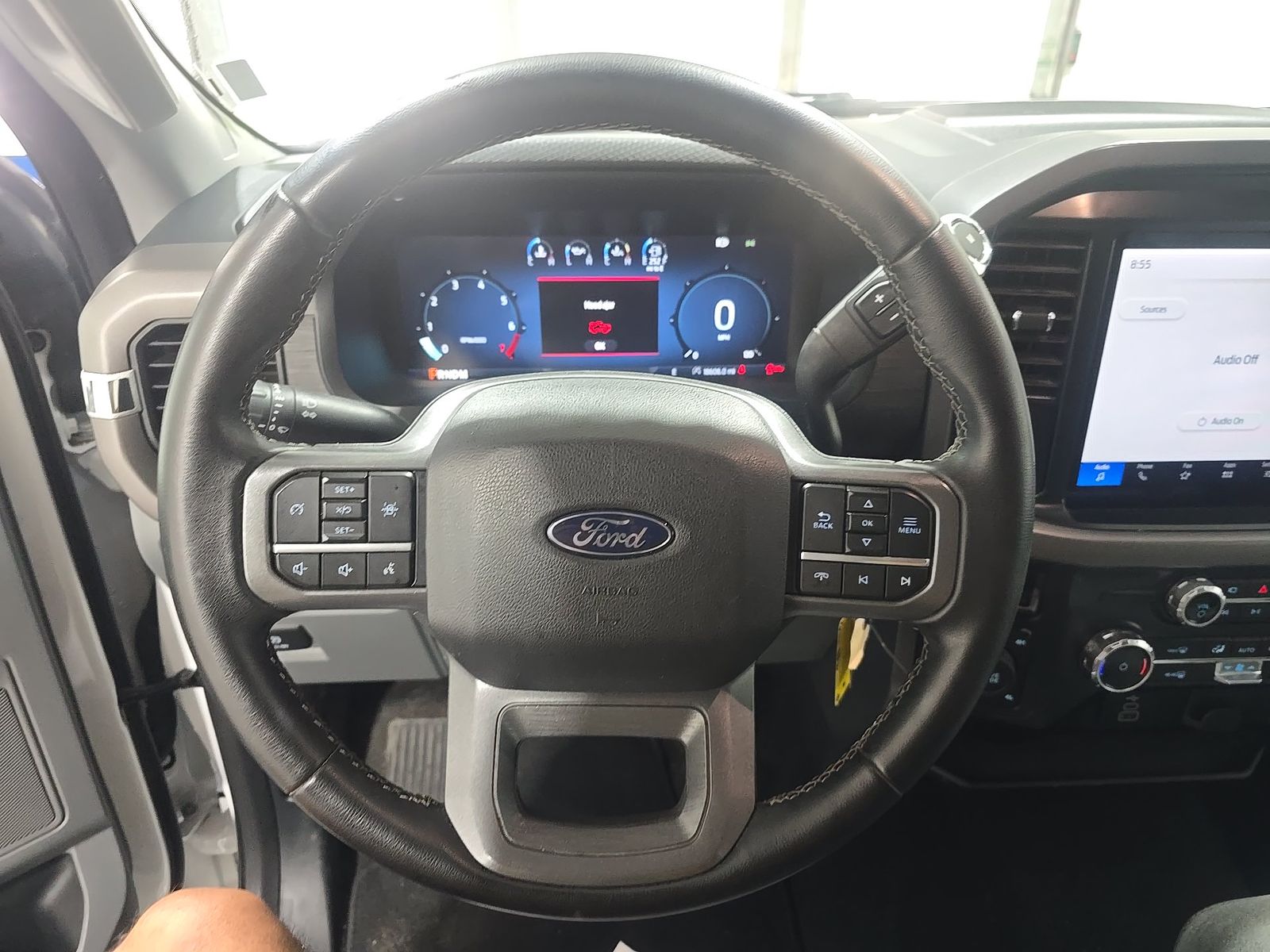 2025 Ford F-150 XLT AWD
