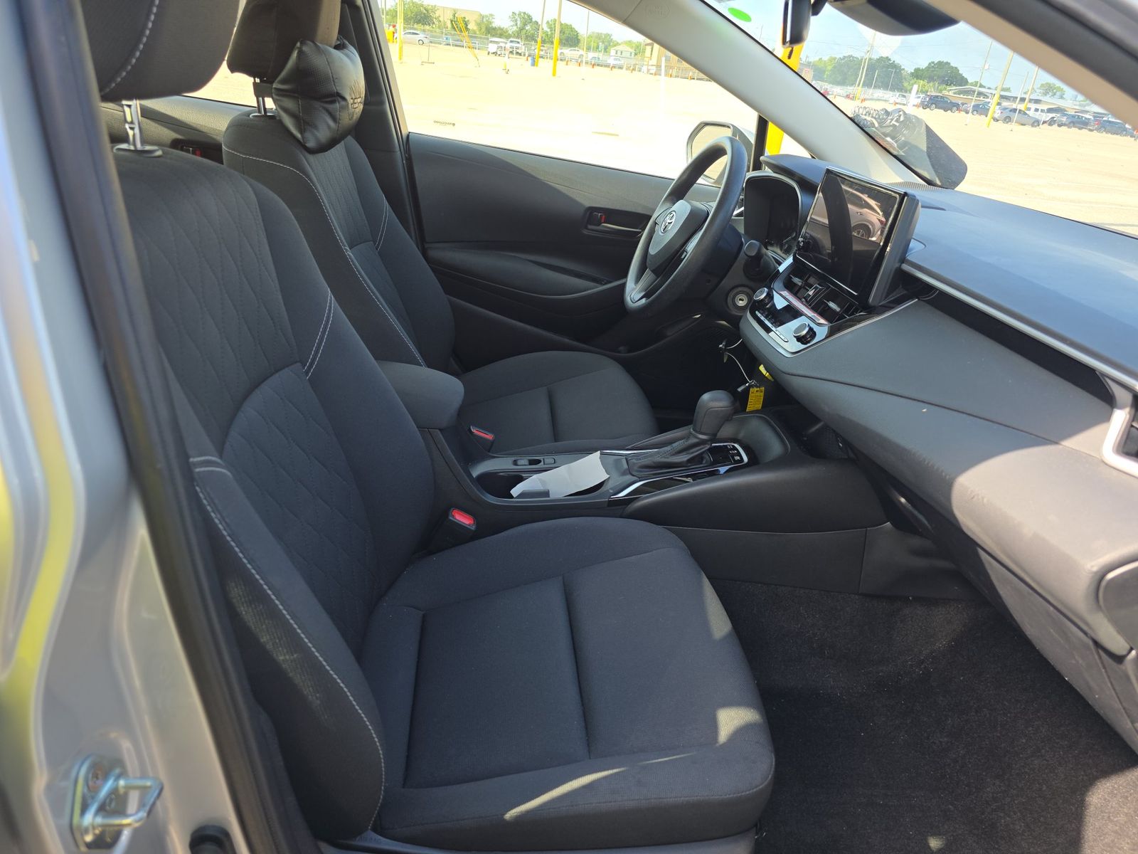 2025 Toyota Corolla Hybrid LE FWD