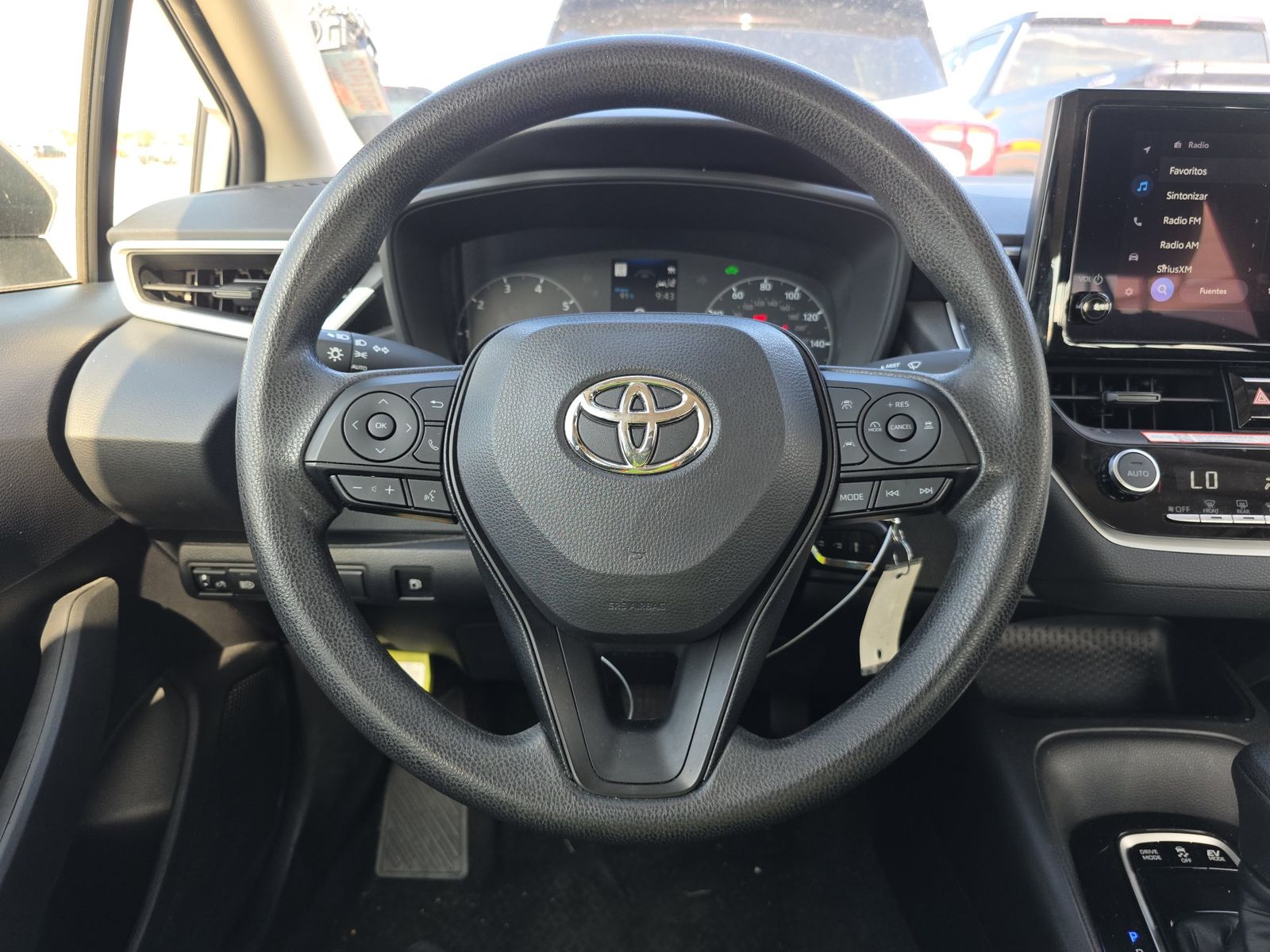 2025 Toyota Corolla Hybrid LE FWD