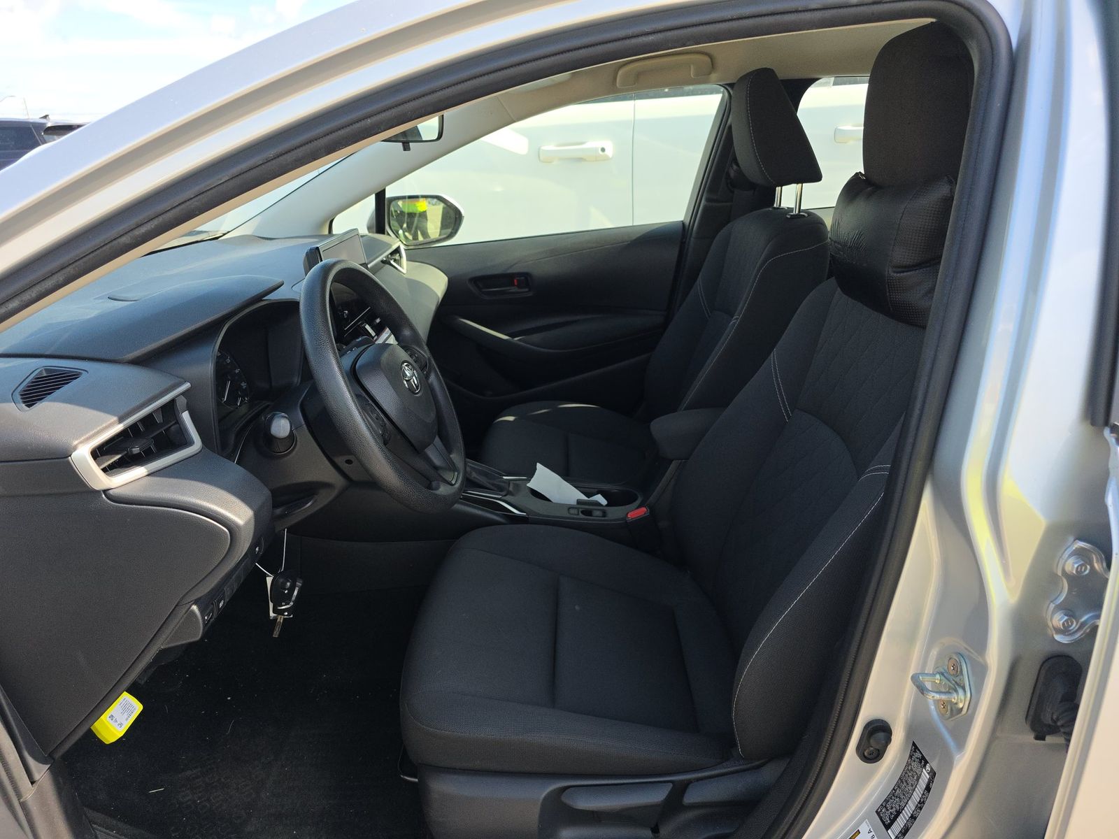 2025 Toyota Corolla Hybrid LE FWD