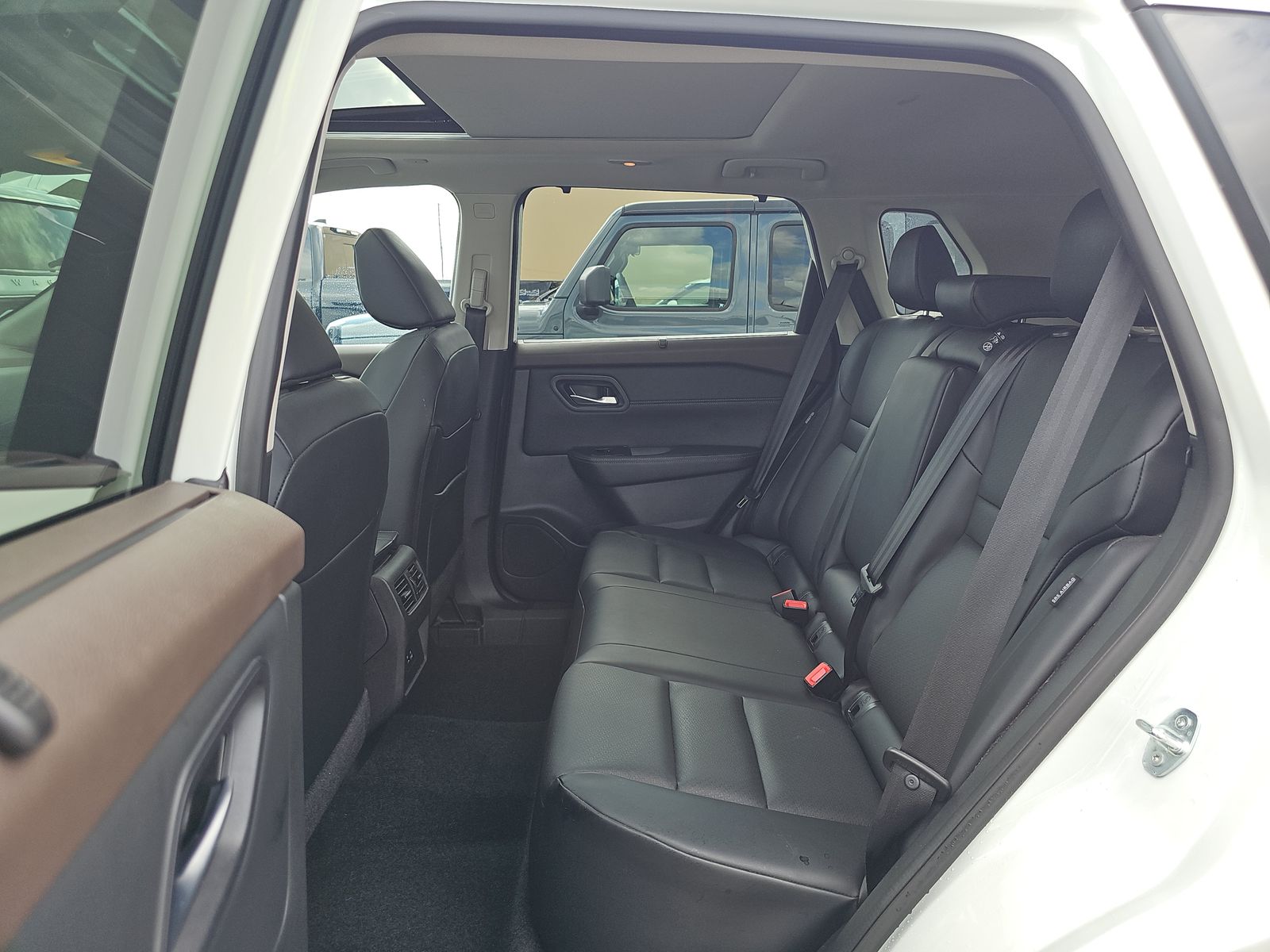2023 Nissan Rogue SV FWD