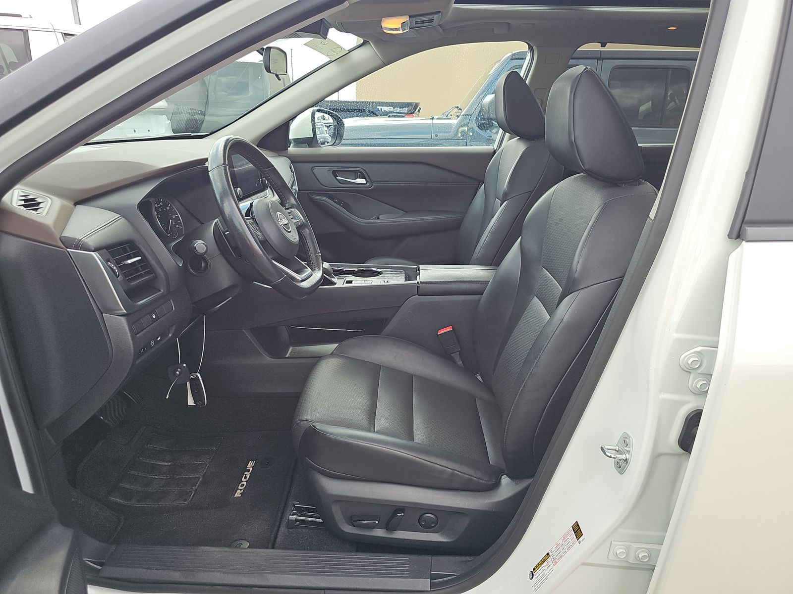 2023 Nissan Rogue SV FWD
