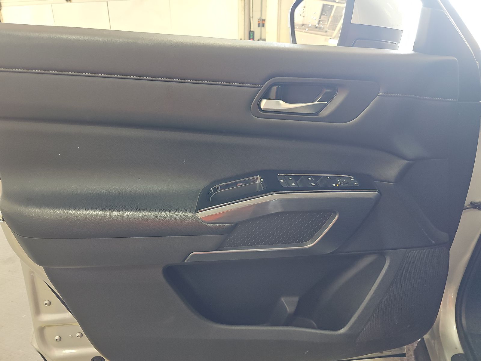 2023 Nissan Pathfinder SL AWD