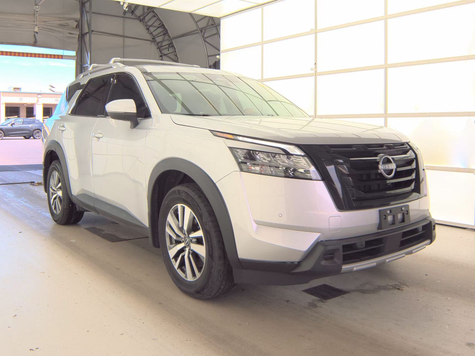 2023 Nissan Pathfinder SL AWD