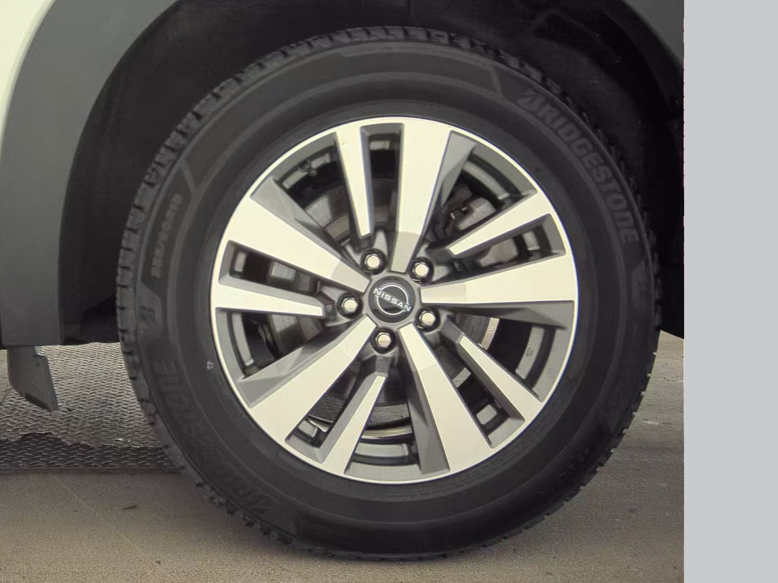 2023 Nissan Pathfinder SL AWD