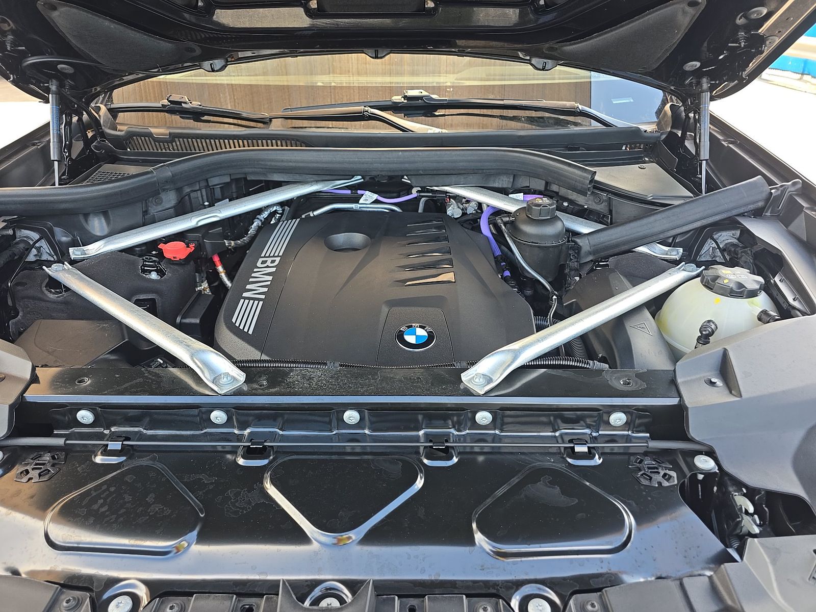 2025 BMW X7 xDrive40i AWD