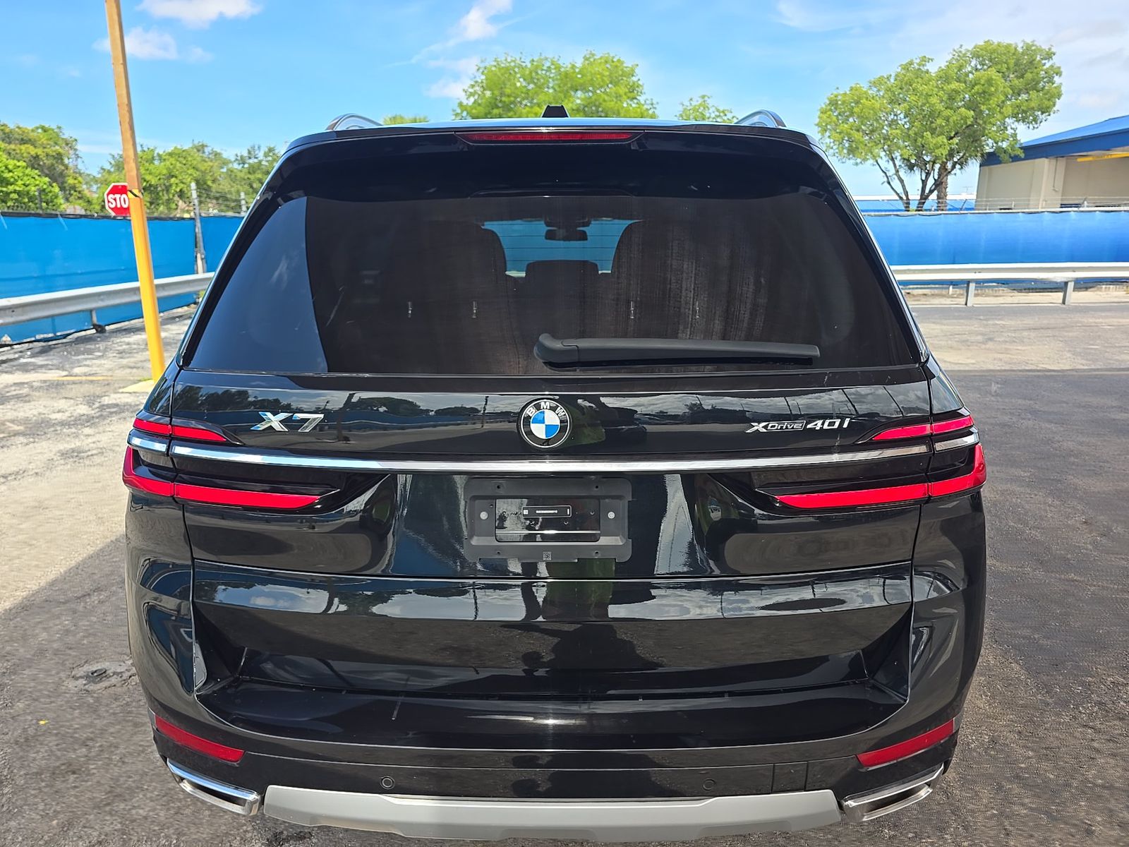 2025 BMW X7 xDrive40i AWD