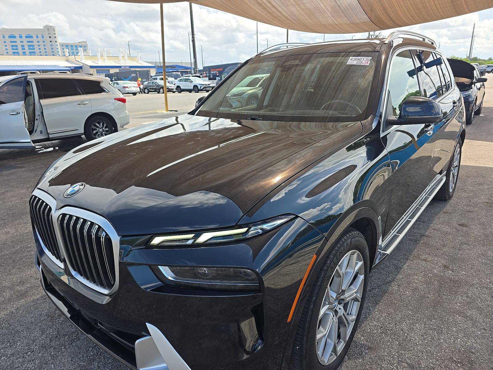 2025 BMW X7 xDrive40i AWD