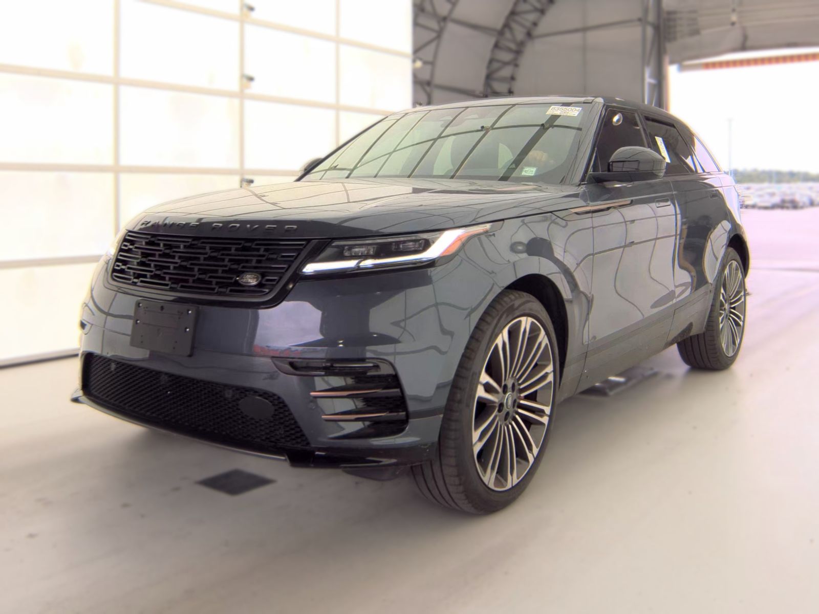 2024 Land Rover Range Rover Velar Dynamic SE FWD