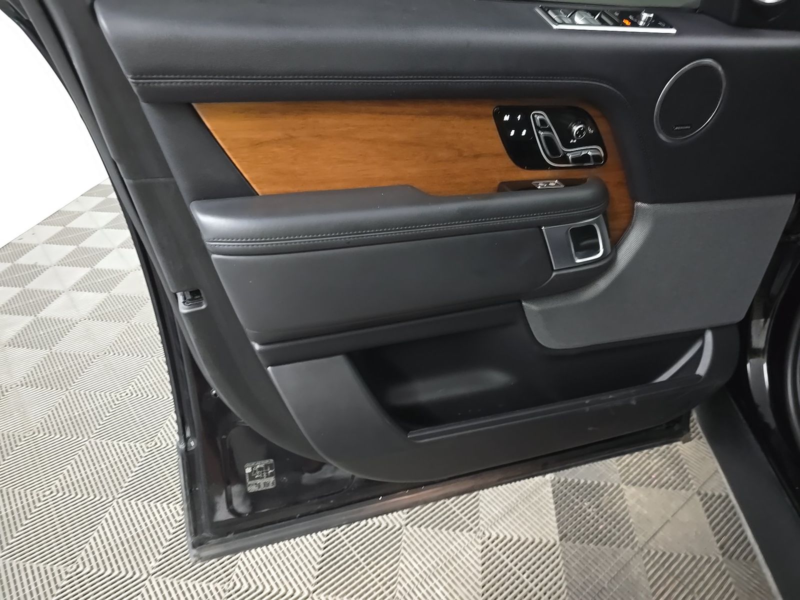 2019 Land Rover Range Rover Supercharged FWD