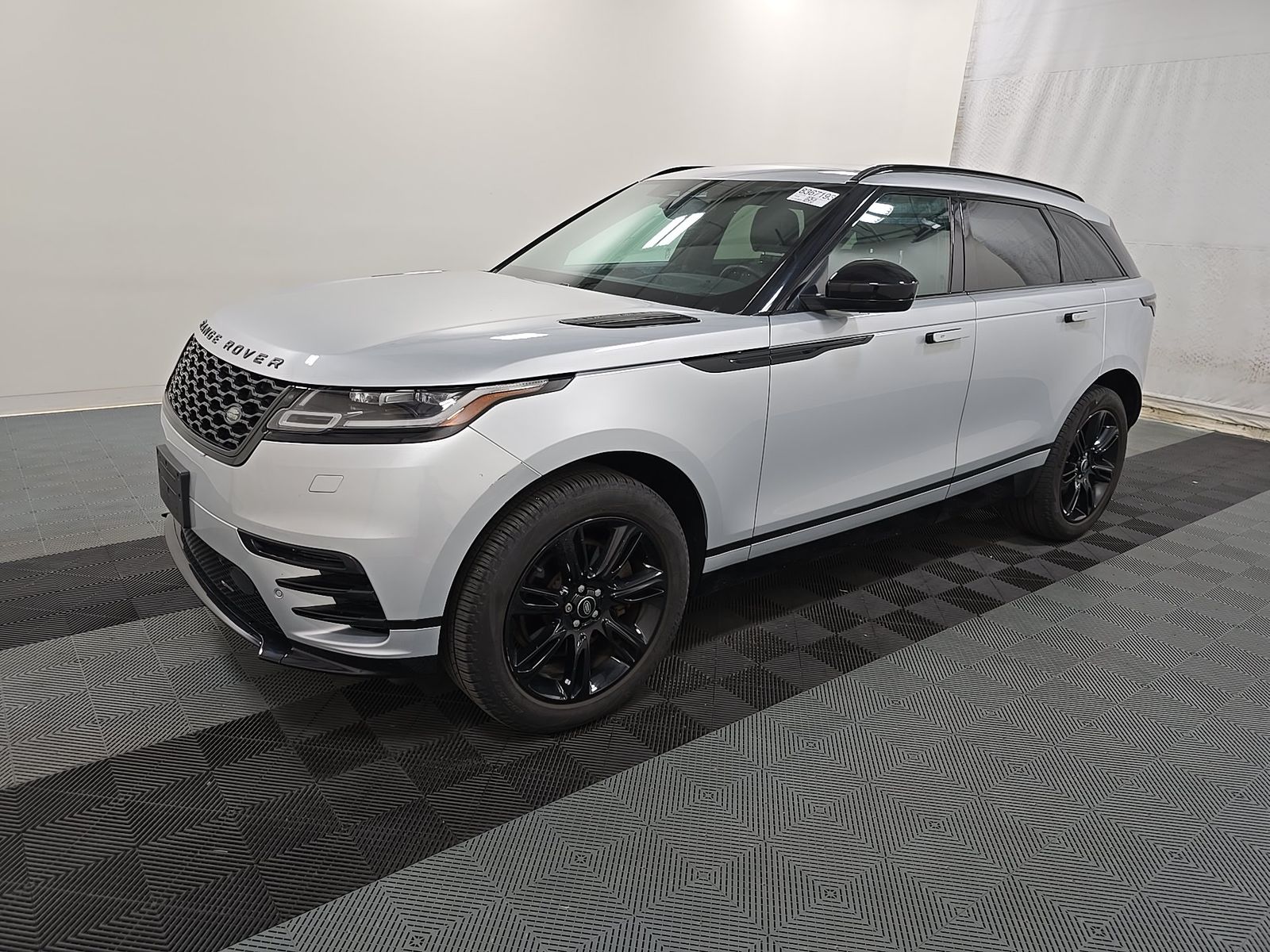 2023 Land Rover Range Rover Velar R-Dynamic S FWD